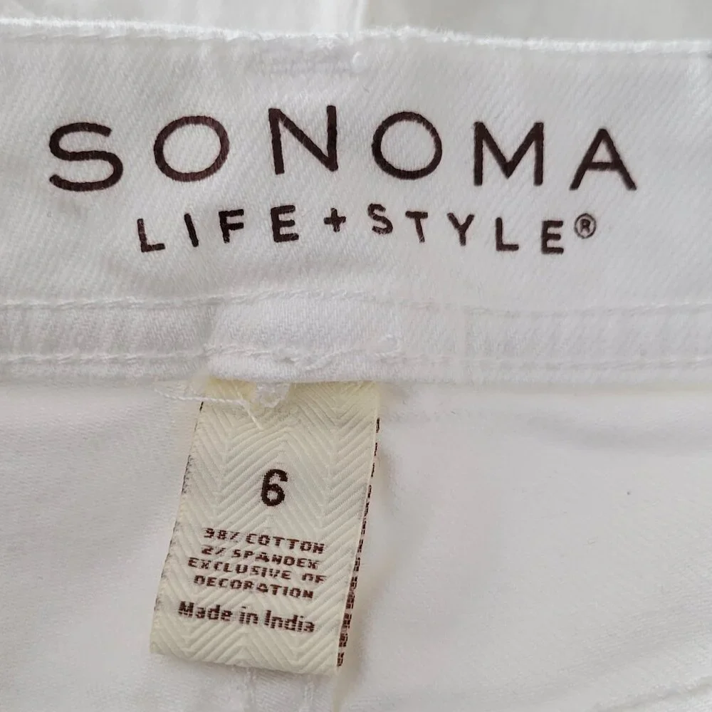 Embroidered Boho Crisp White Denim Cropped Jeans Modern Fit NEW NWT